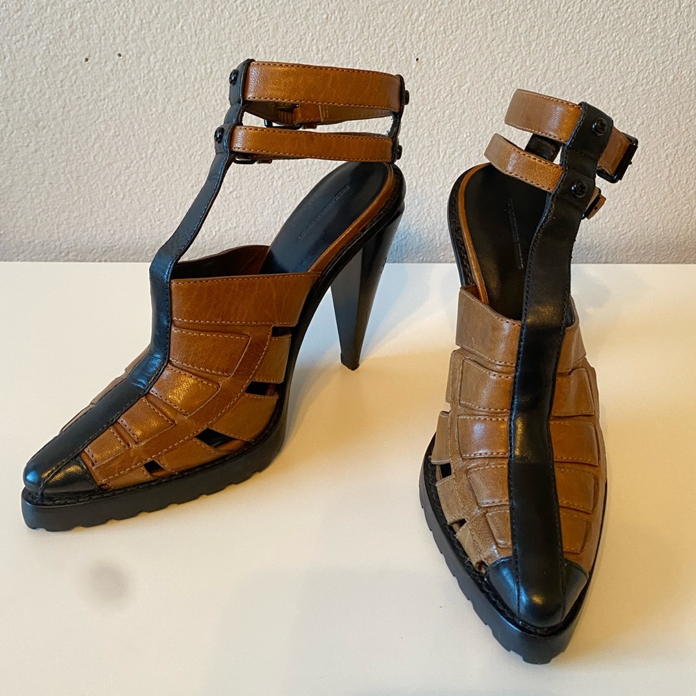 EUC ALEXANDER WANG Abbey High Heel Leather Sandals w/ Ankle Straps SZ 39 / 9 - Picture 2 of 9